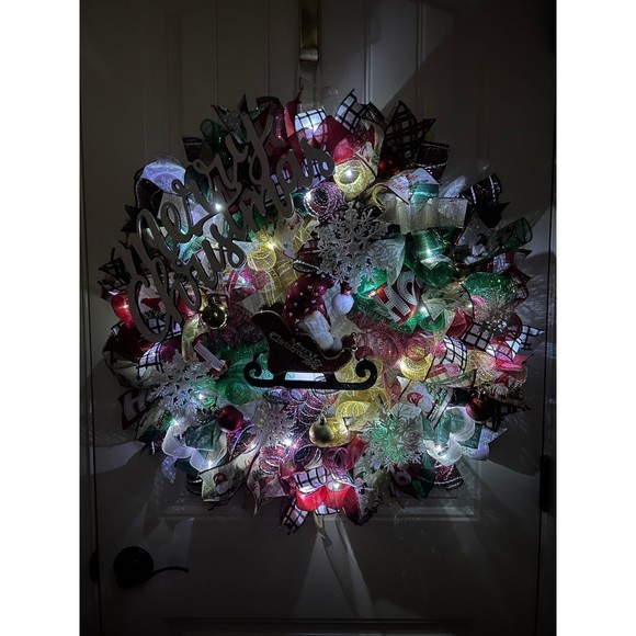 Handmade Christmas Gnome in Sleigh Holiday Ribbon Door Wreath 26 ins LED XLW1 - Picture 11 of 12